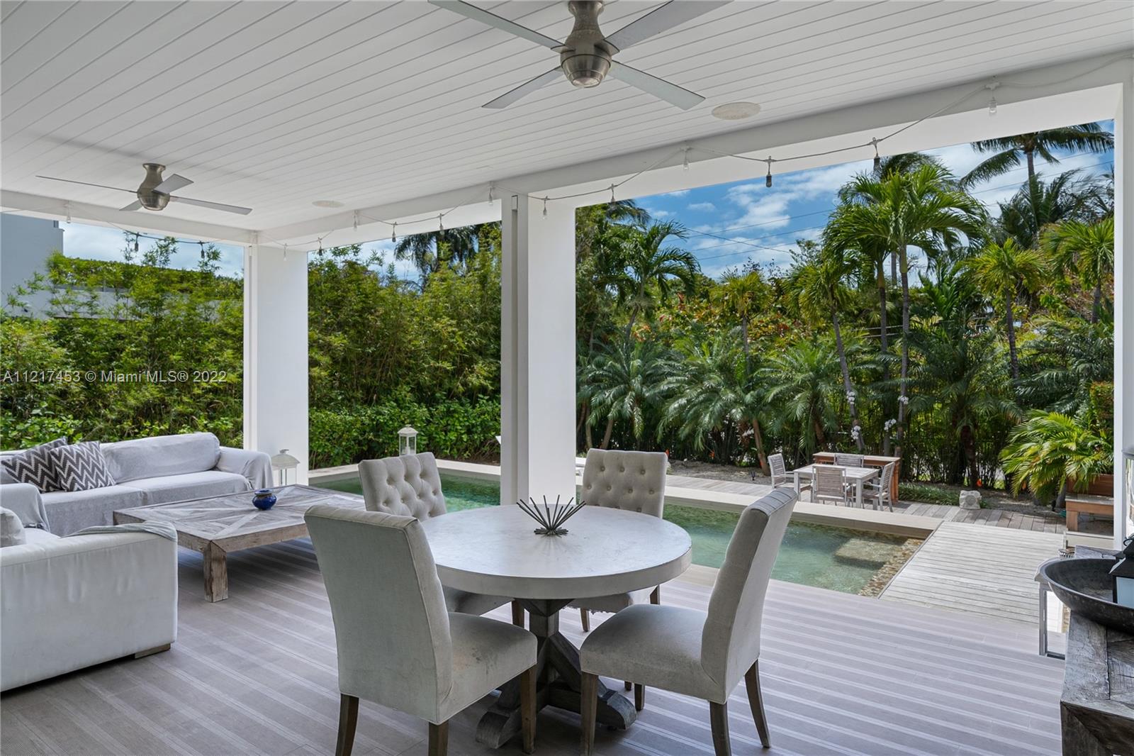 MASHTA ISLAND A REPLAT OF - Residential