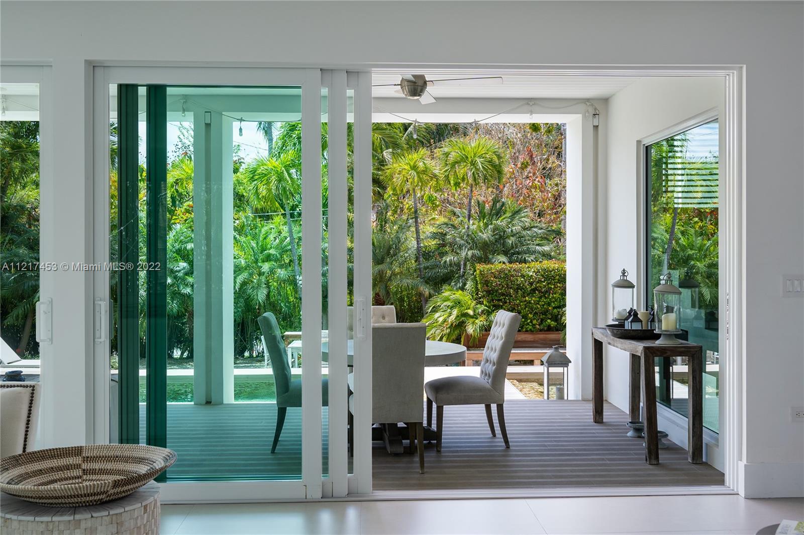 MASHTA ISLAND A REPLAT OF - Residential