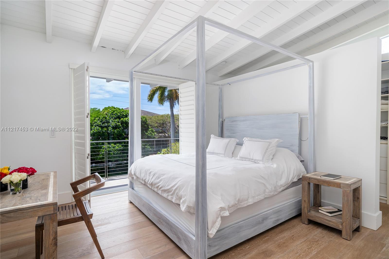 MASHTA ISLAND A REPLAT OF - Residential