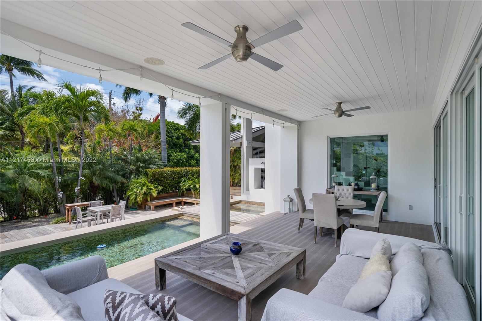 MASHTA ISLAND A REPLAT OF - Residential