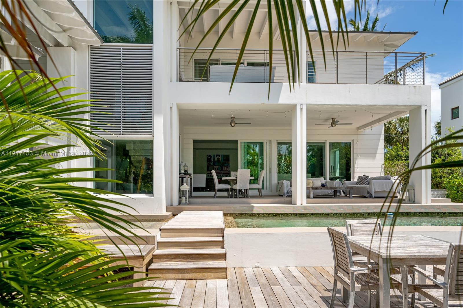 MASHTA ISLAND A REPLAT OF - Residential