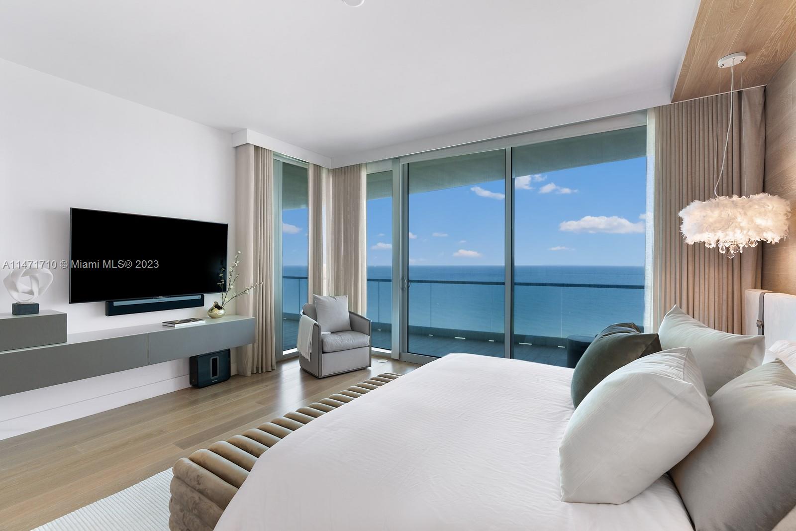 ALTOS DEL MAR NO. 5 - Residential