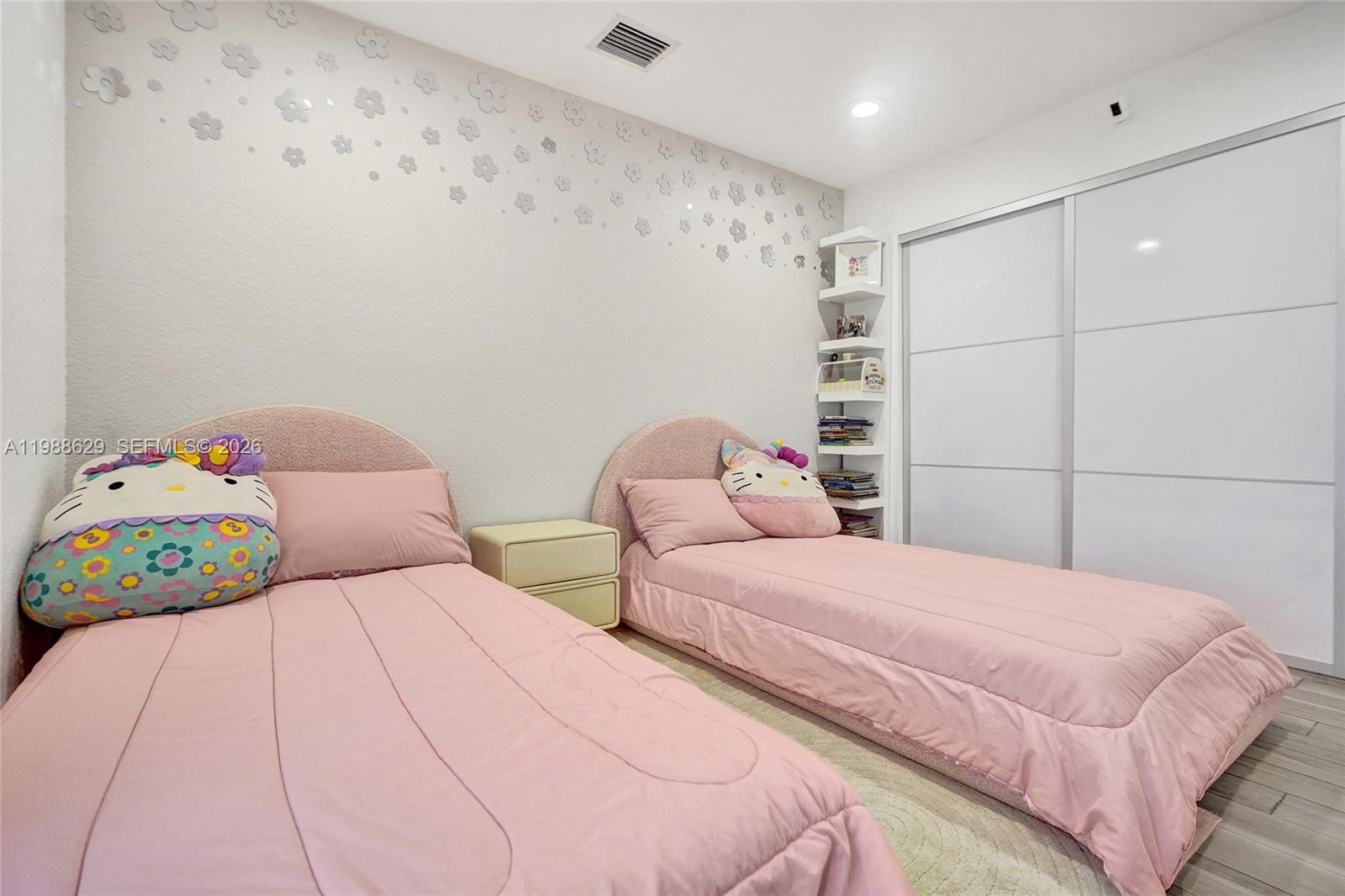 BANYAN OAKRIDGE PLAT - Residential