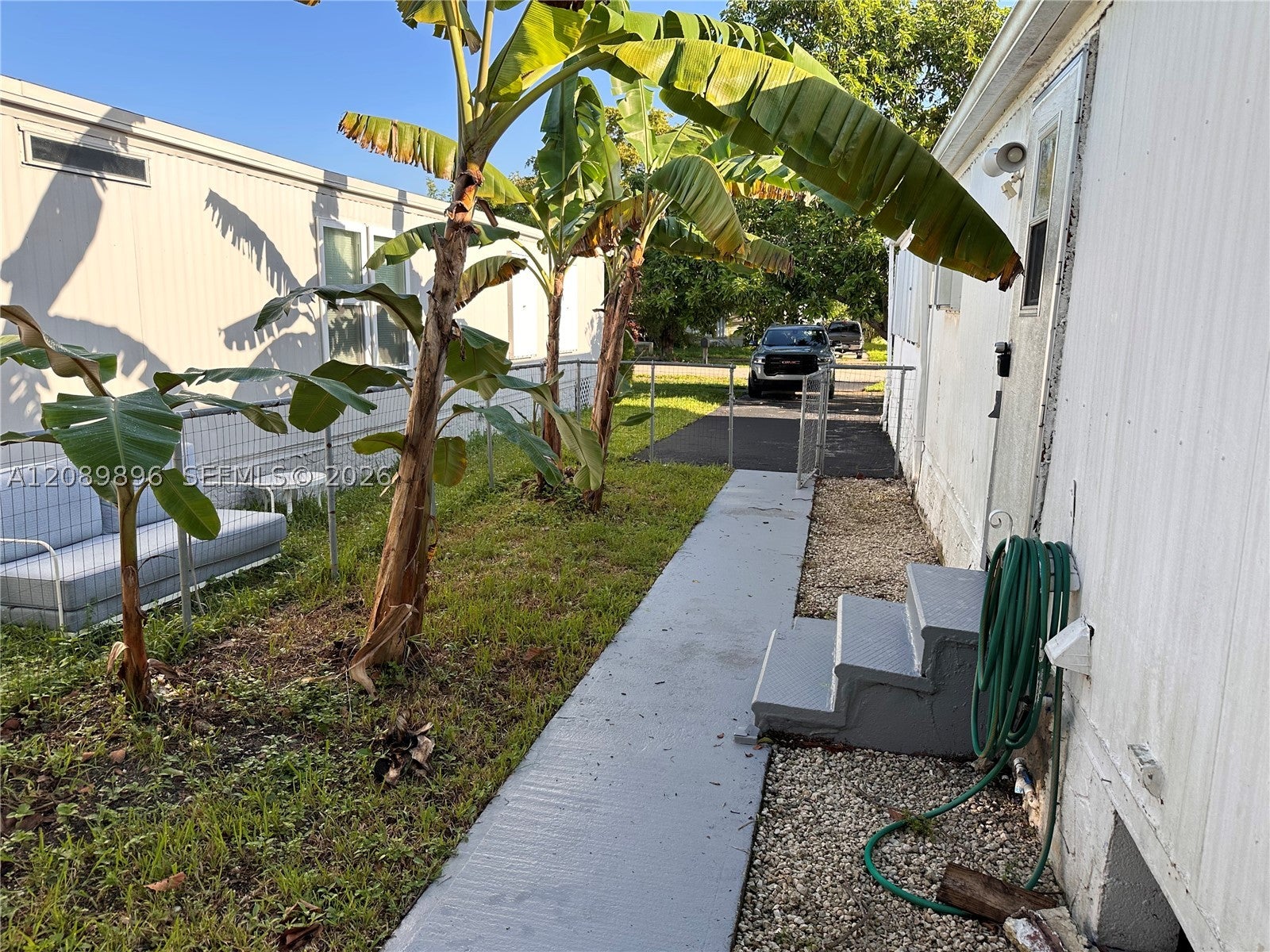 3028 SW 50th St, Dania Beach FL 33312