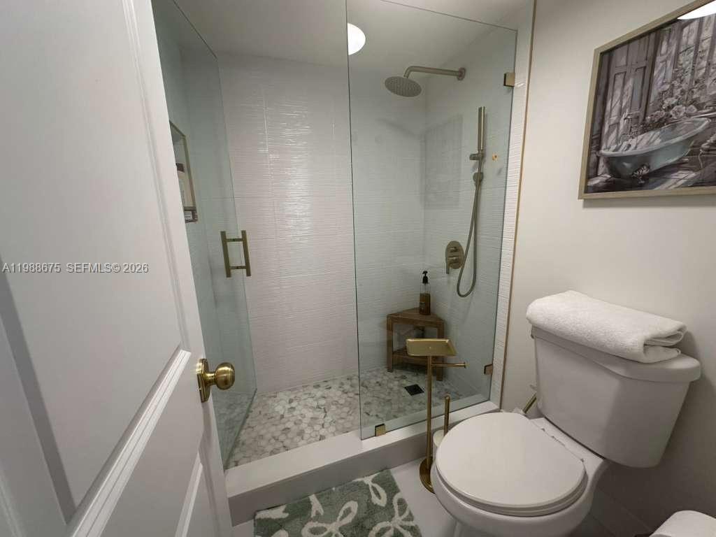 SUNSET PARK LAKE VILLAS S - Residential