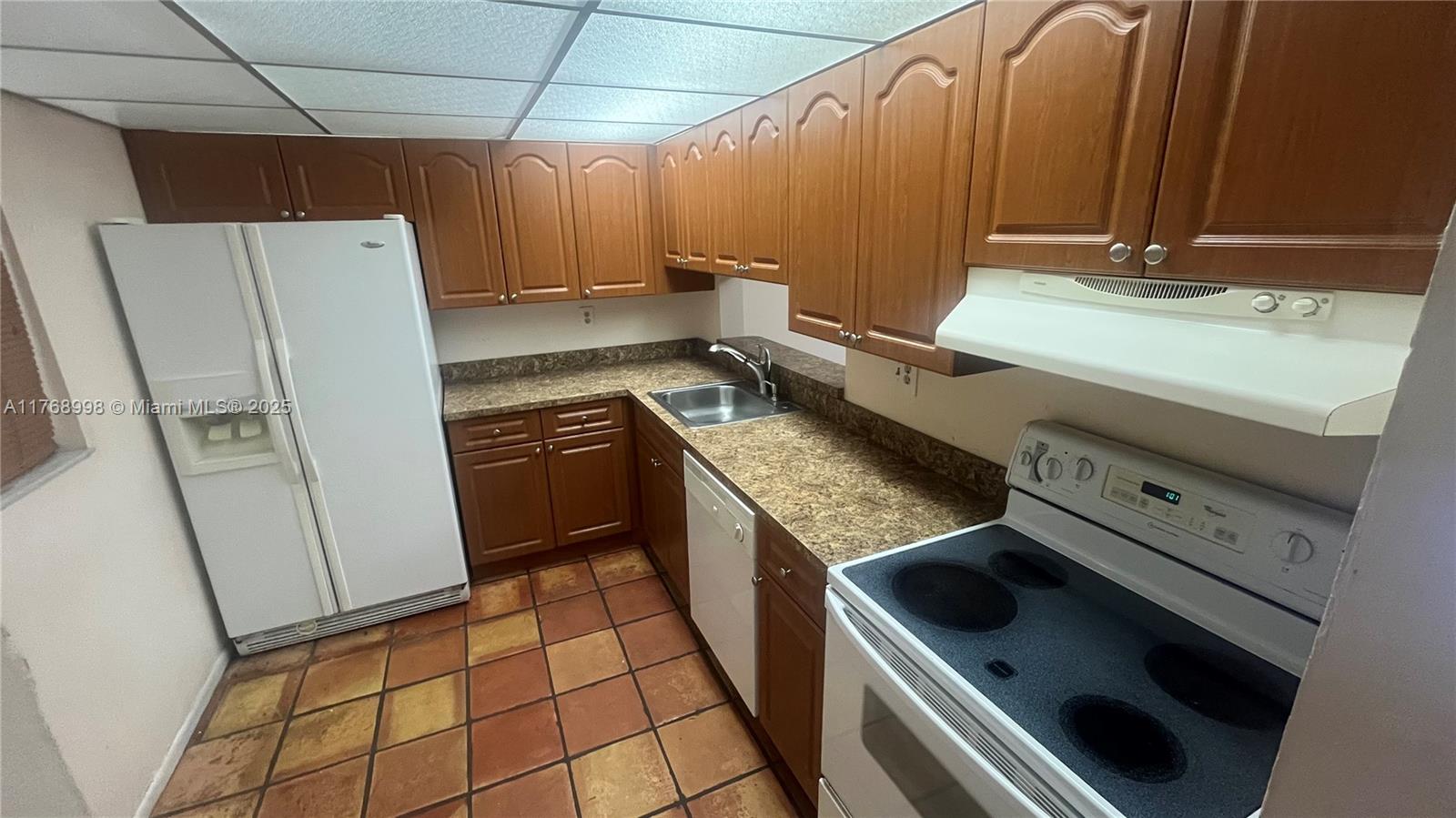 Address Not Disclosed, Miami, Broward County, Florida - 2 Bedrooms  
2 Bathrooms - 