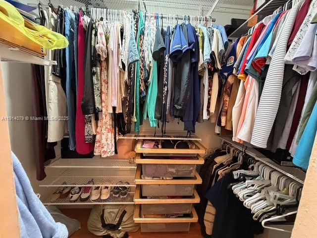 WESTLAND-EDEN CONDO I - Residential Lease