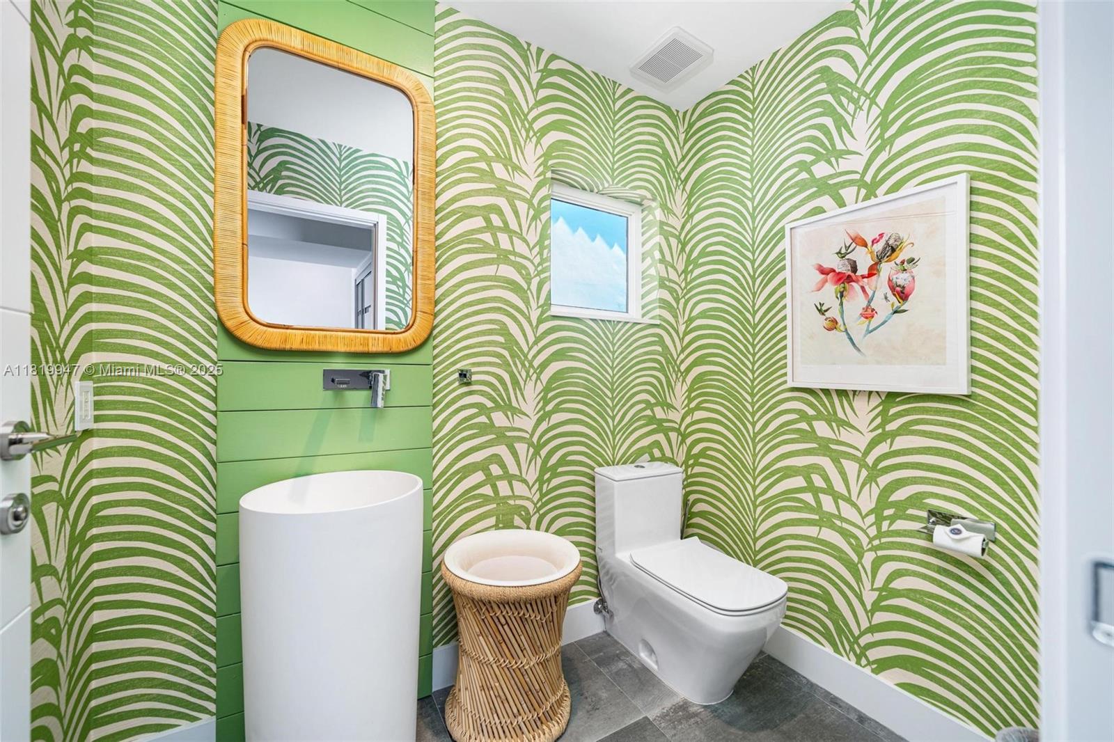 BISCAYNE POINT - Residential