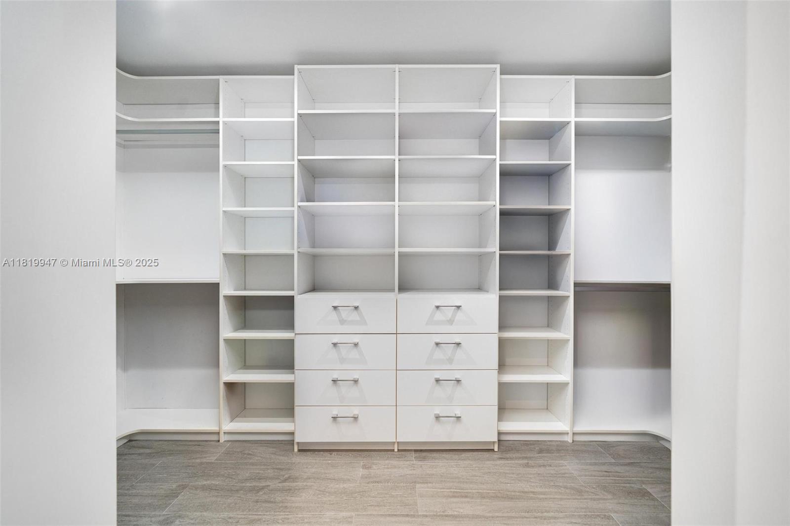 BISCAYNE POINT - Residential