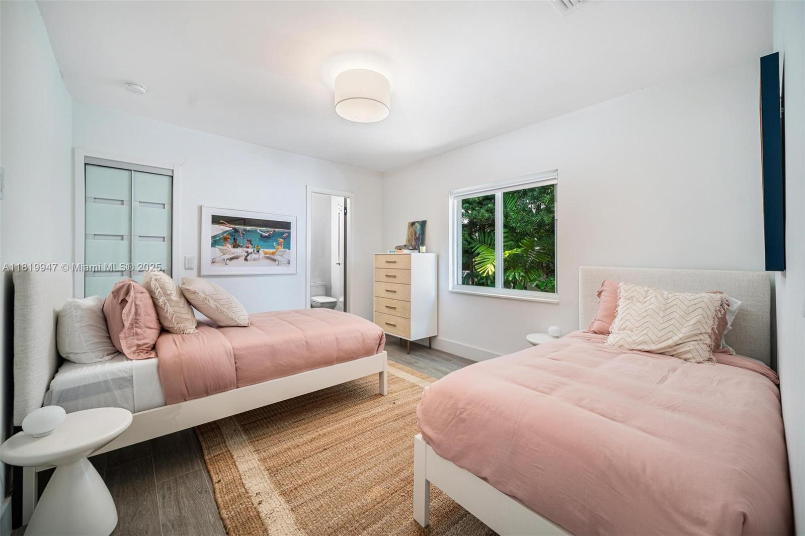 BISCAYNE POINT - Residential