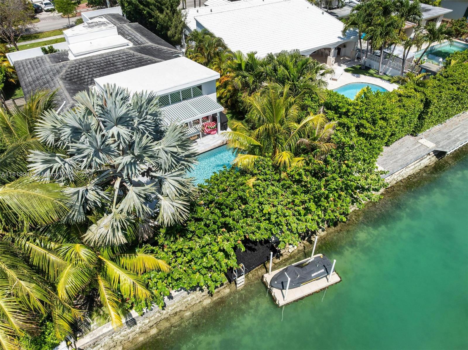 BISCAYNE POINT - Residential