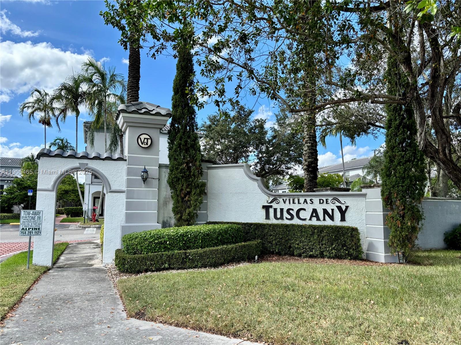 VILLAS DE TUSCANY CONDO - Residential Lease
