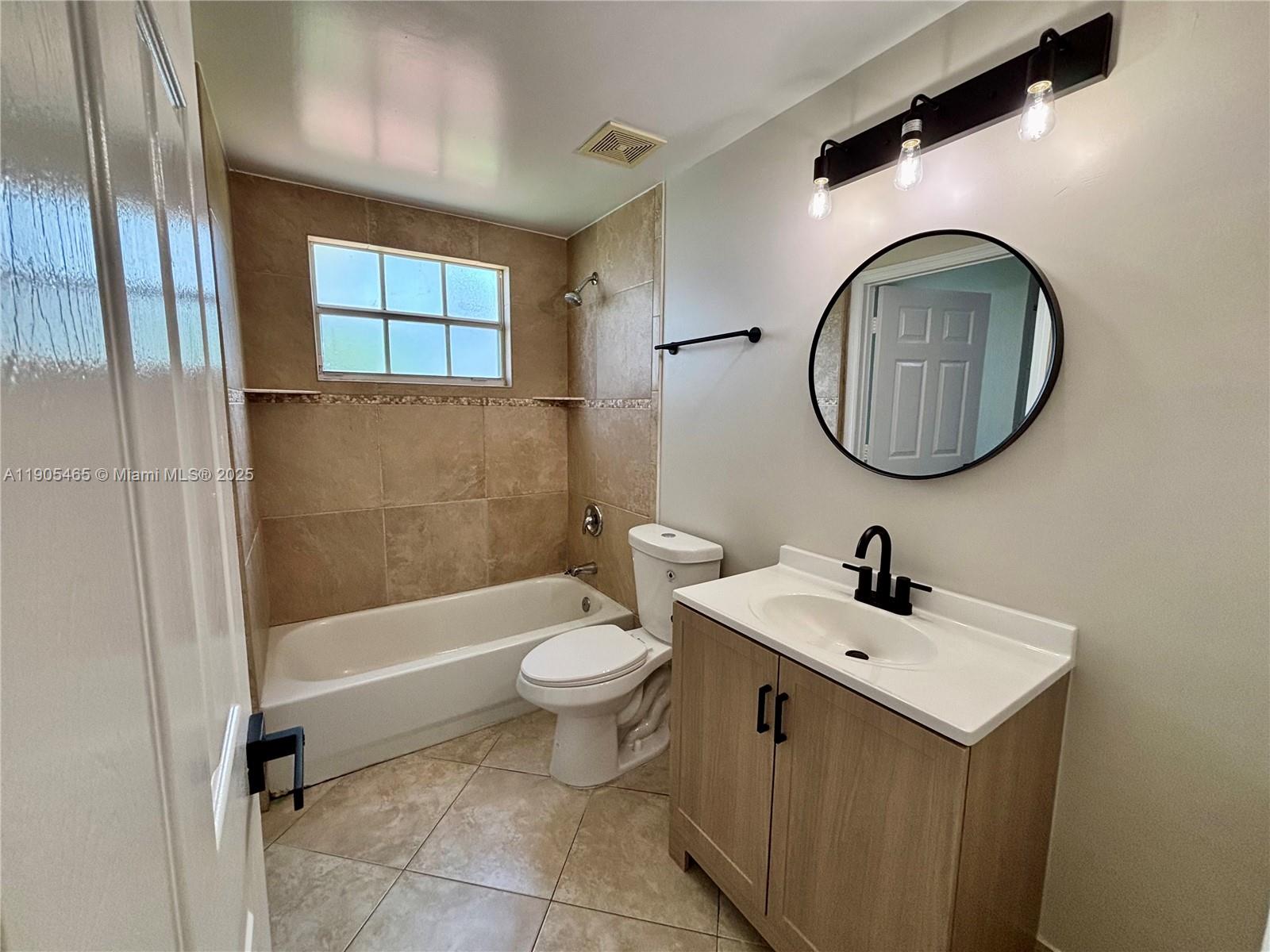 VILLAS DE TUSCANY CONDO - Residential Lease