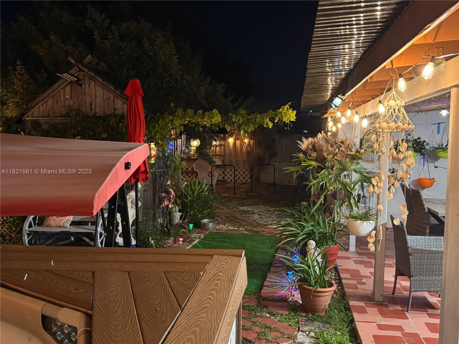 LAGUNA PONDS SEC I - Residential