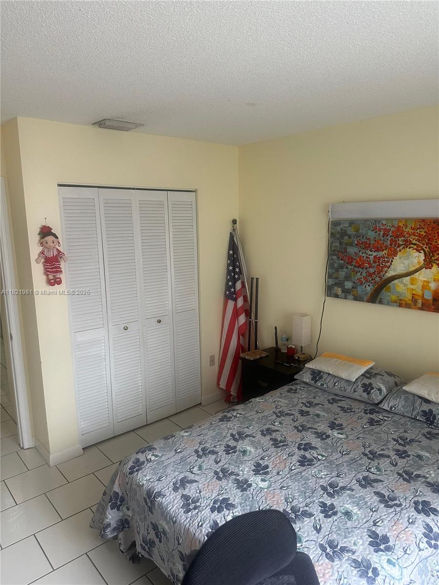 LAGUNA PONDS SEC I - Residential