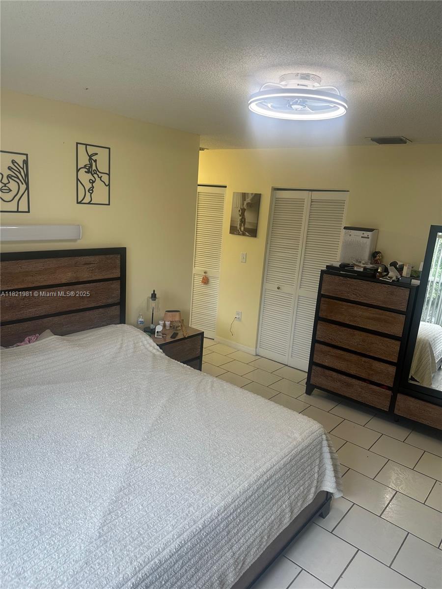 LAGUNA PONDS SEC I - Residential