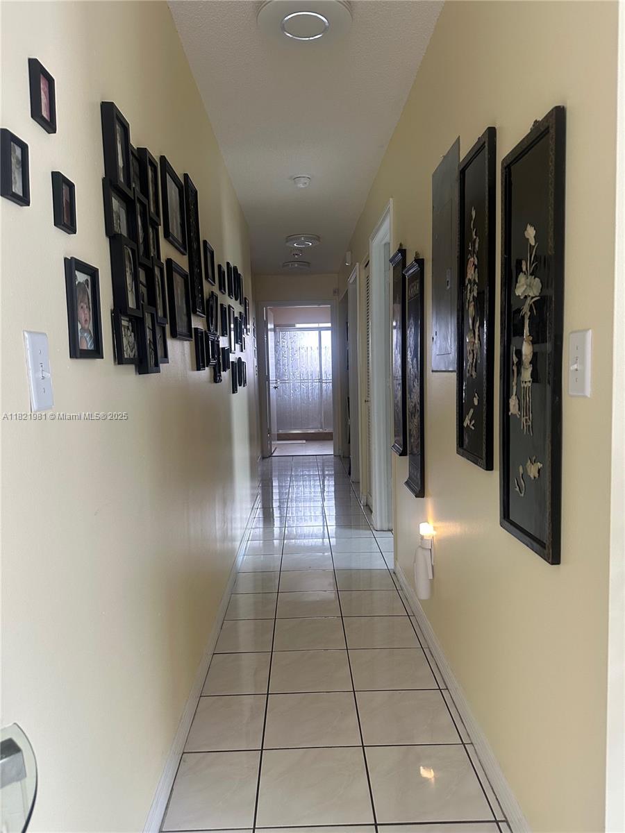 LAGUNA PONDS SEC I - Residential