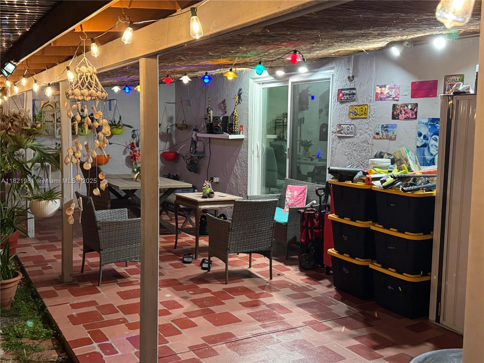 LAGUNA PONDS SEC I - Residential