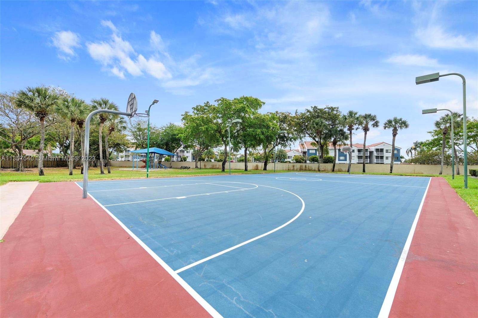 MOORS POINTE CONDO - Residential