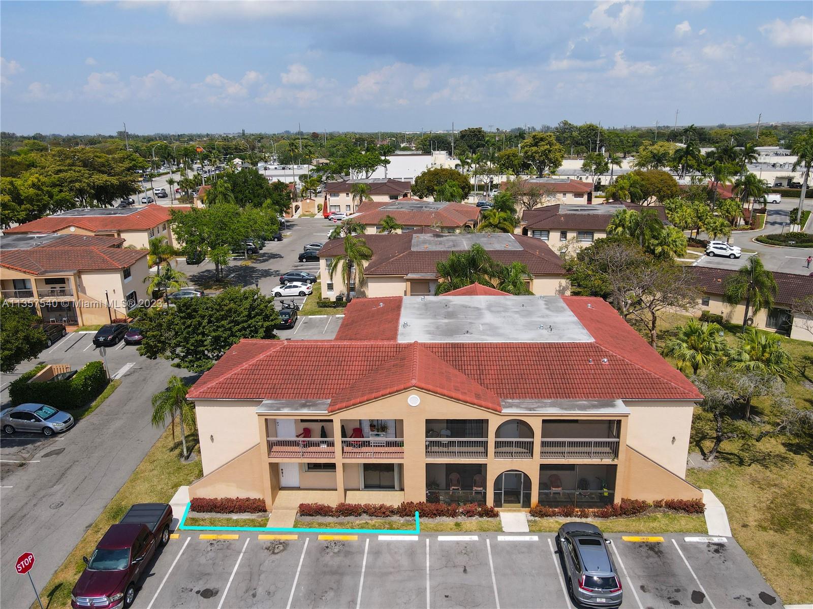 MOORS POINTE CONDO - Residential