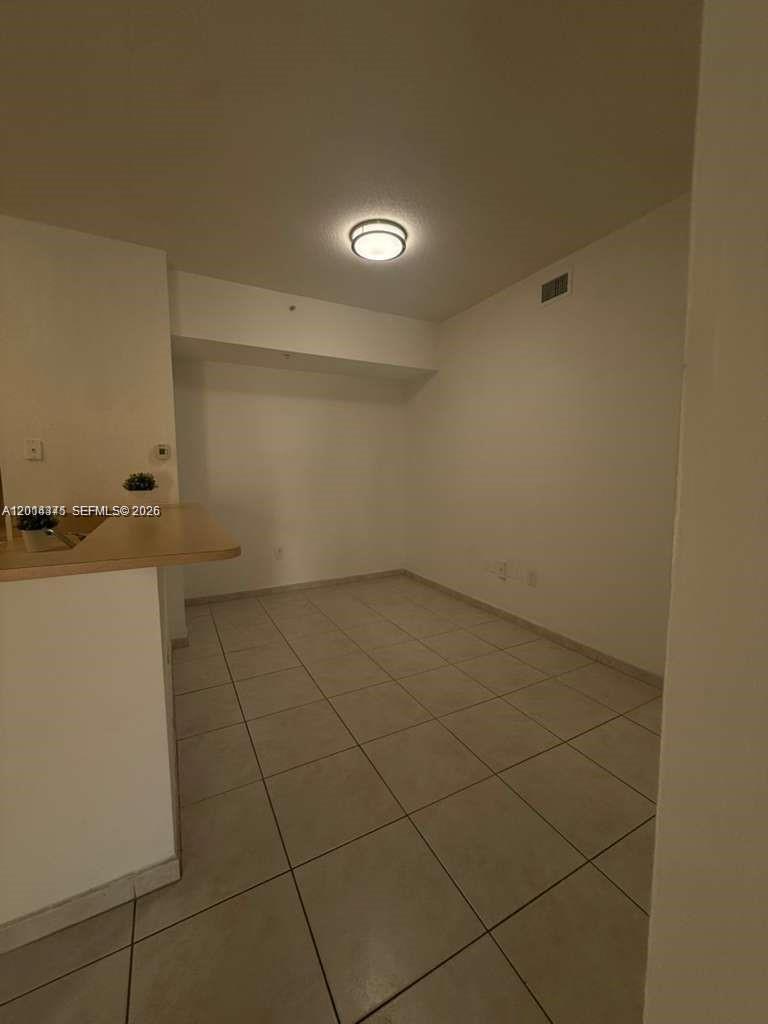 PALM GARDENS AT DORAL CON - Residential