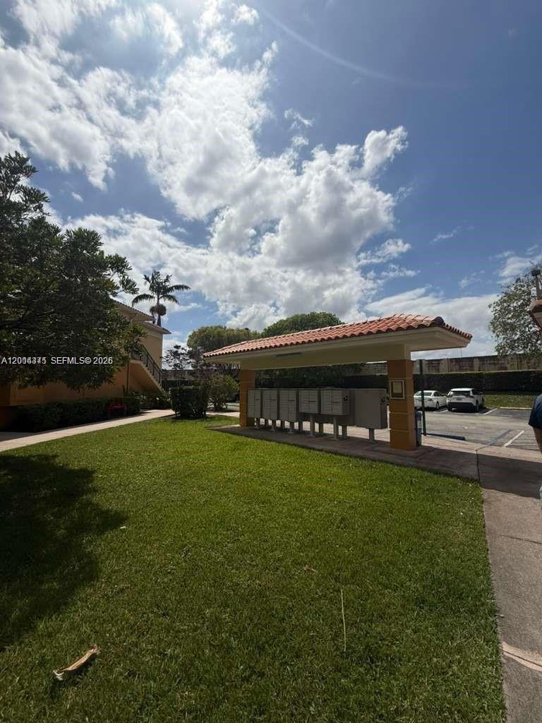 PALM GARDENS AT DORAL CON - Residential