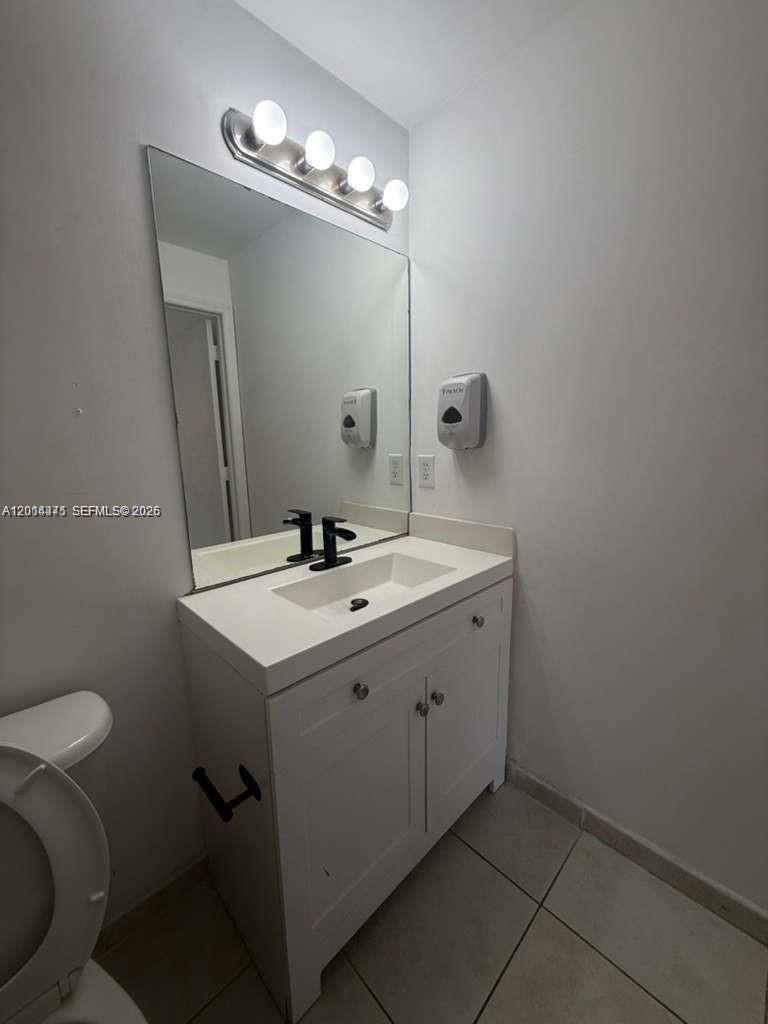 PALM GARDENS AT DORAL CON - Residential