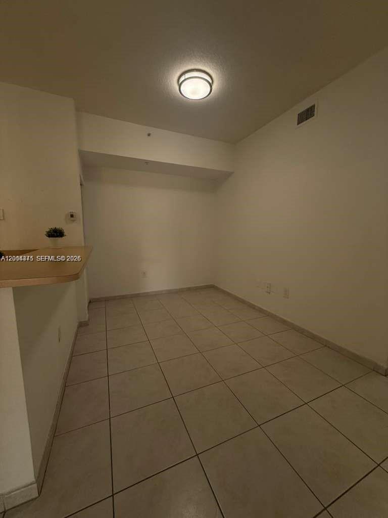 PALM GARDENS AT DORAL CON - Residential
