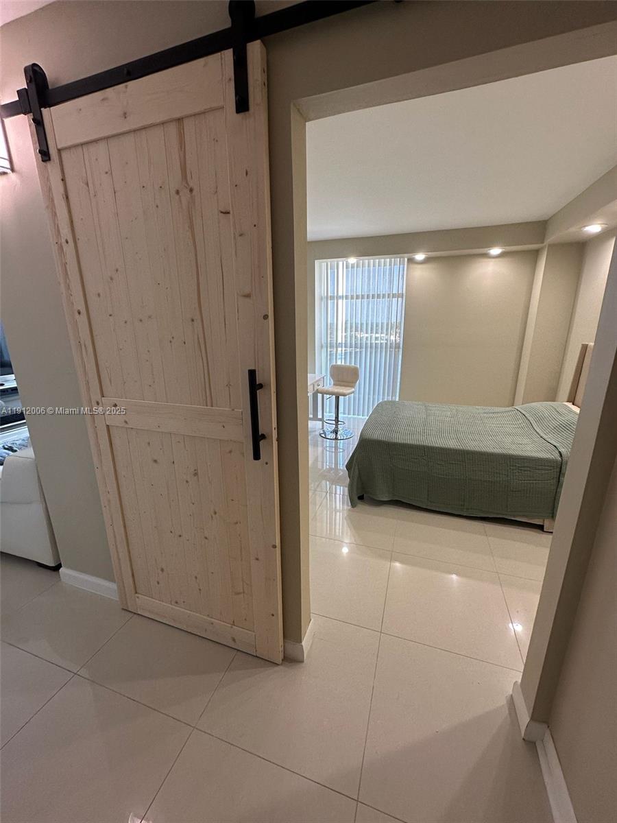 WATERVIEW CONDO - Residential