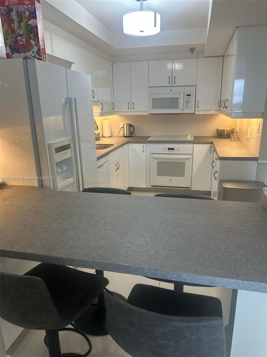 WATERVIEW CONDO - Residential