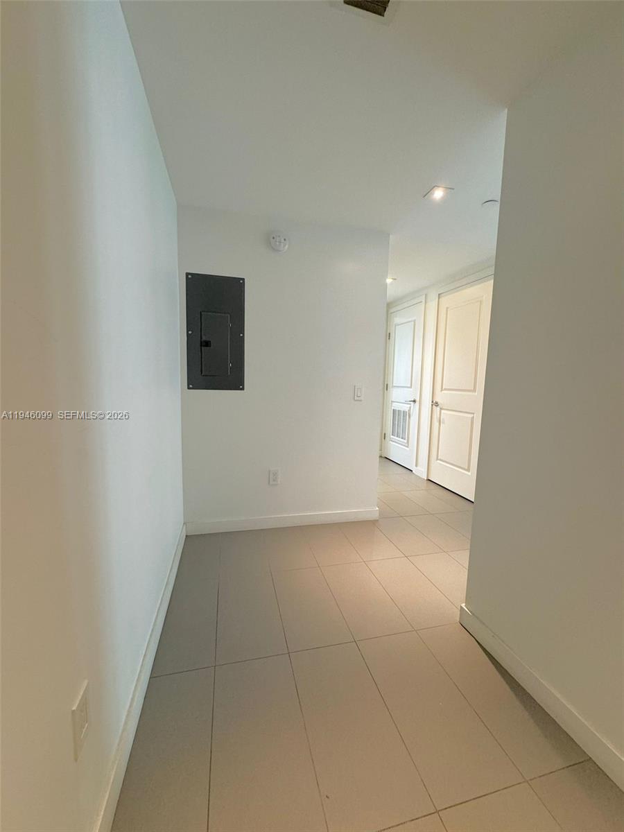 1600 NE 1st Ave 1716