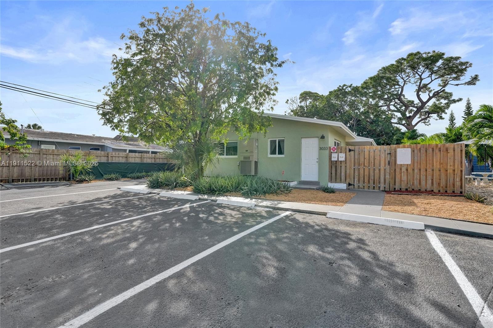 OCEAN RIDGE - Residential Lease