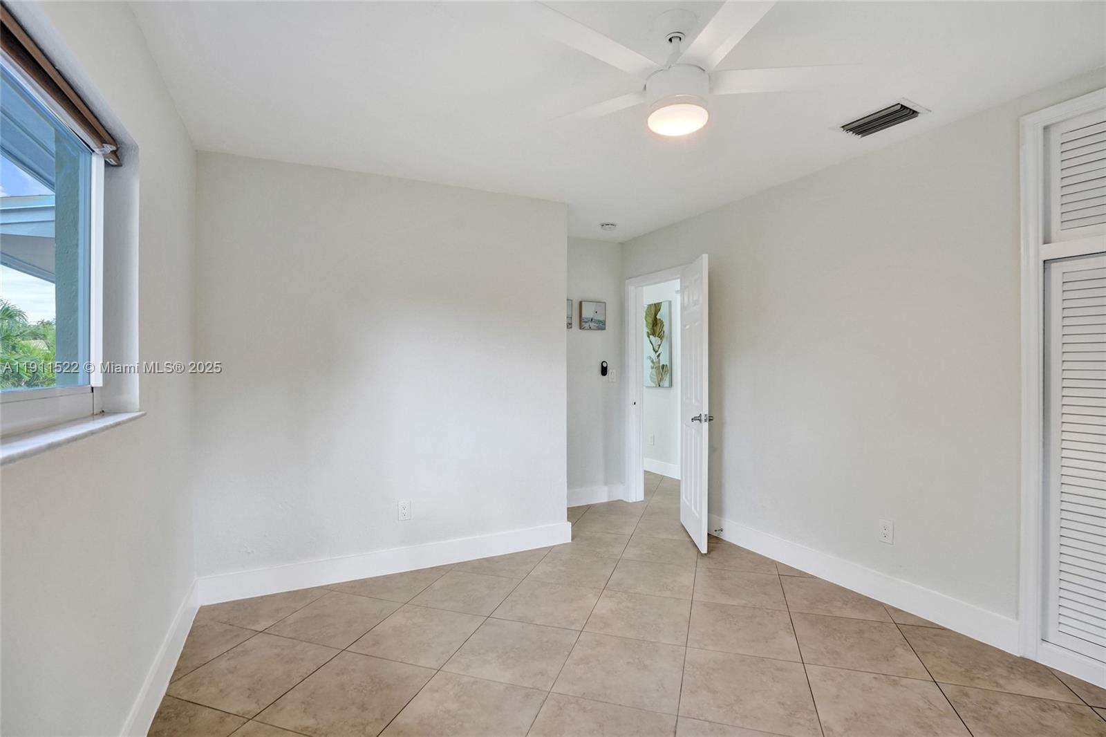 OCEAN RIDGE - Residential Lease