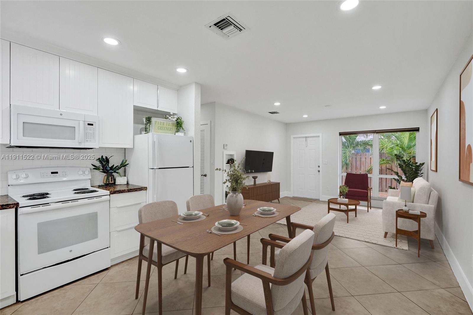 OCEAN RIDGE - Residential Lease