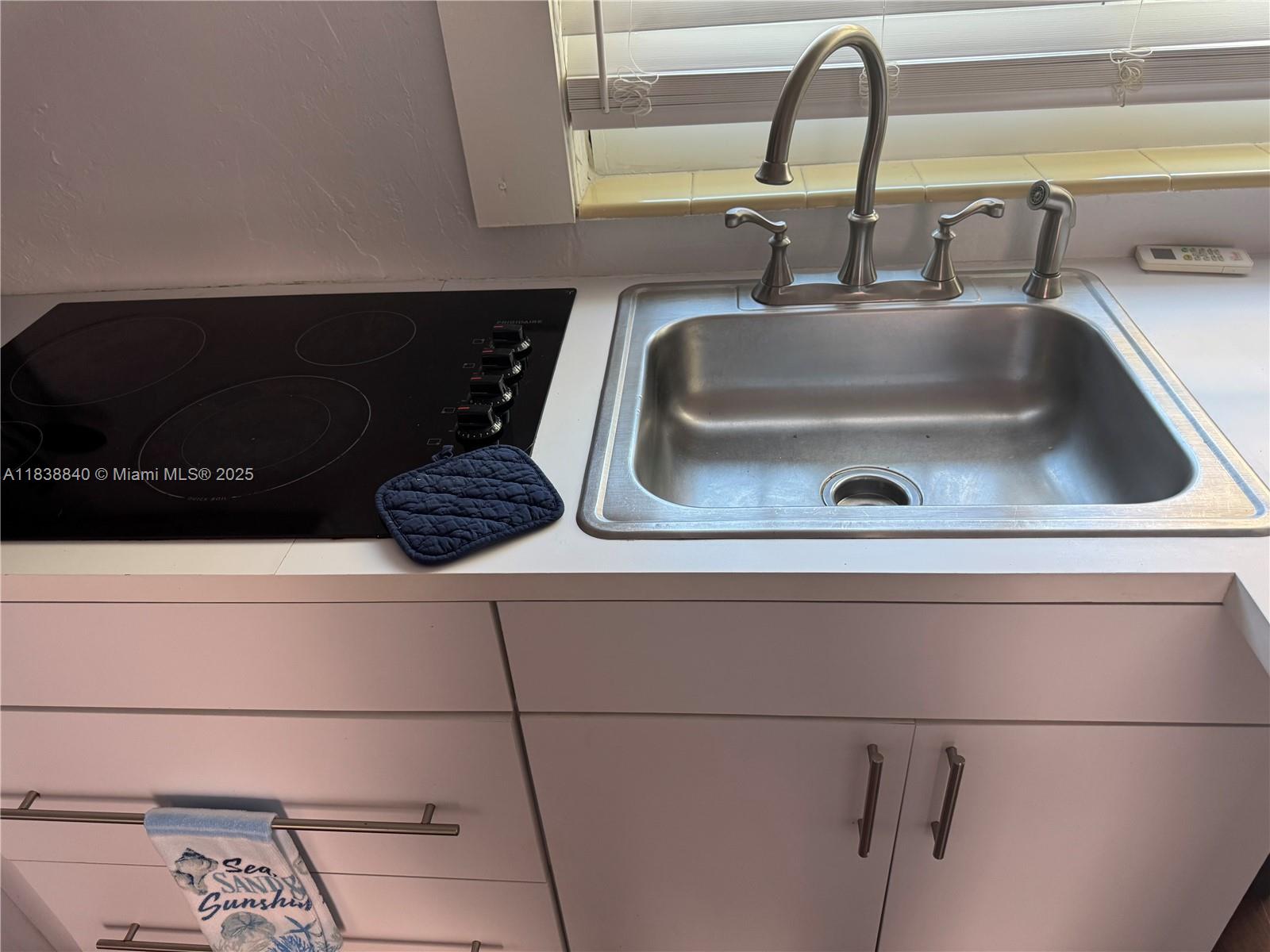 HOLLYWOOD BEACH SECOND AD - Residential Lease