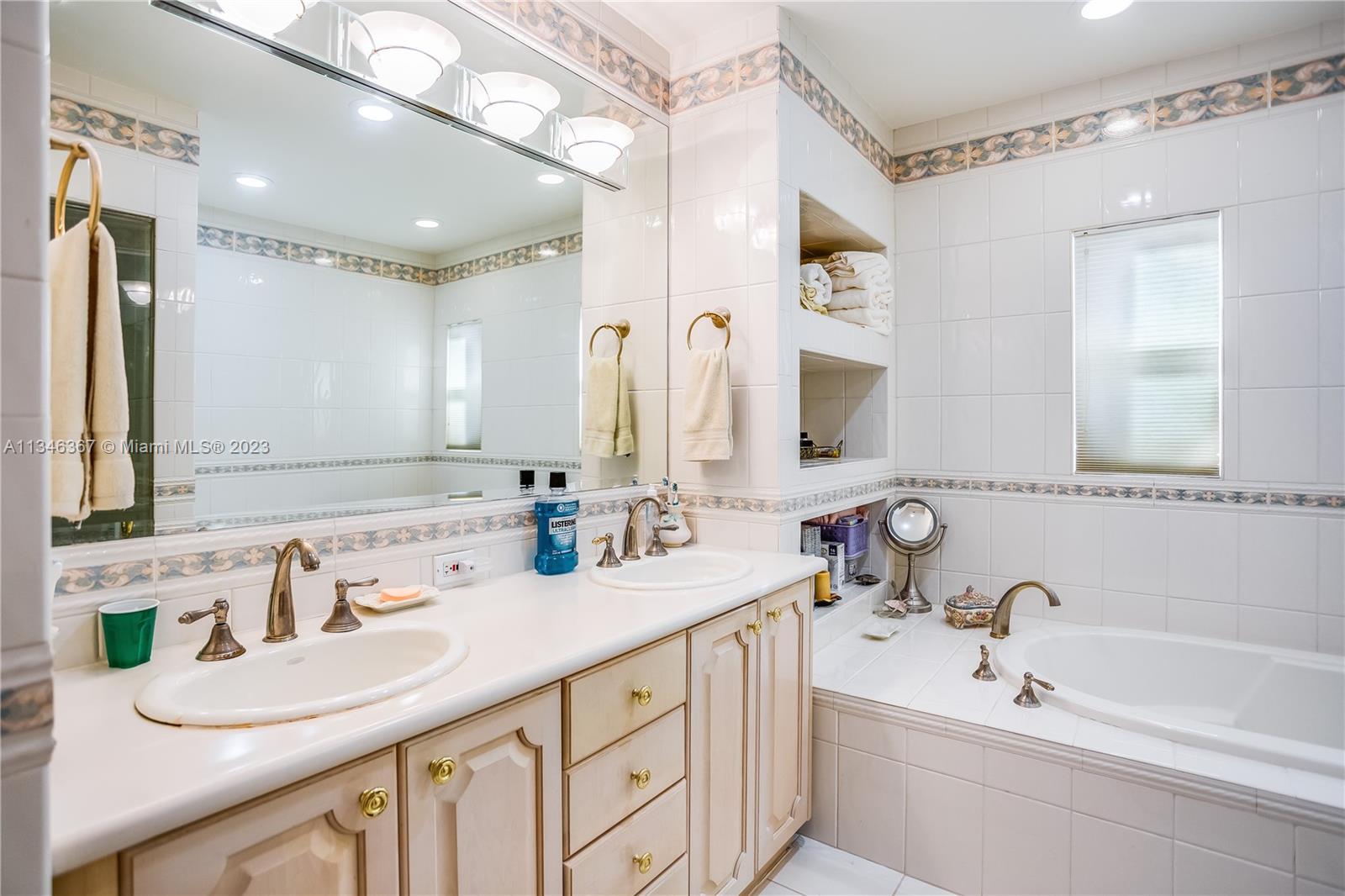 NAUTILUS SUB - Residential