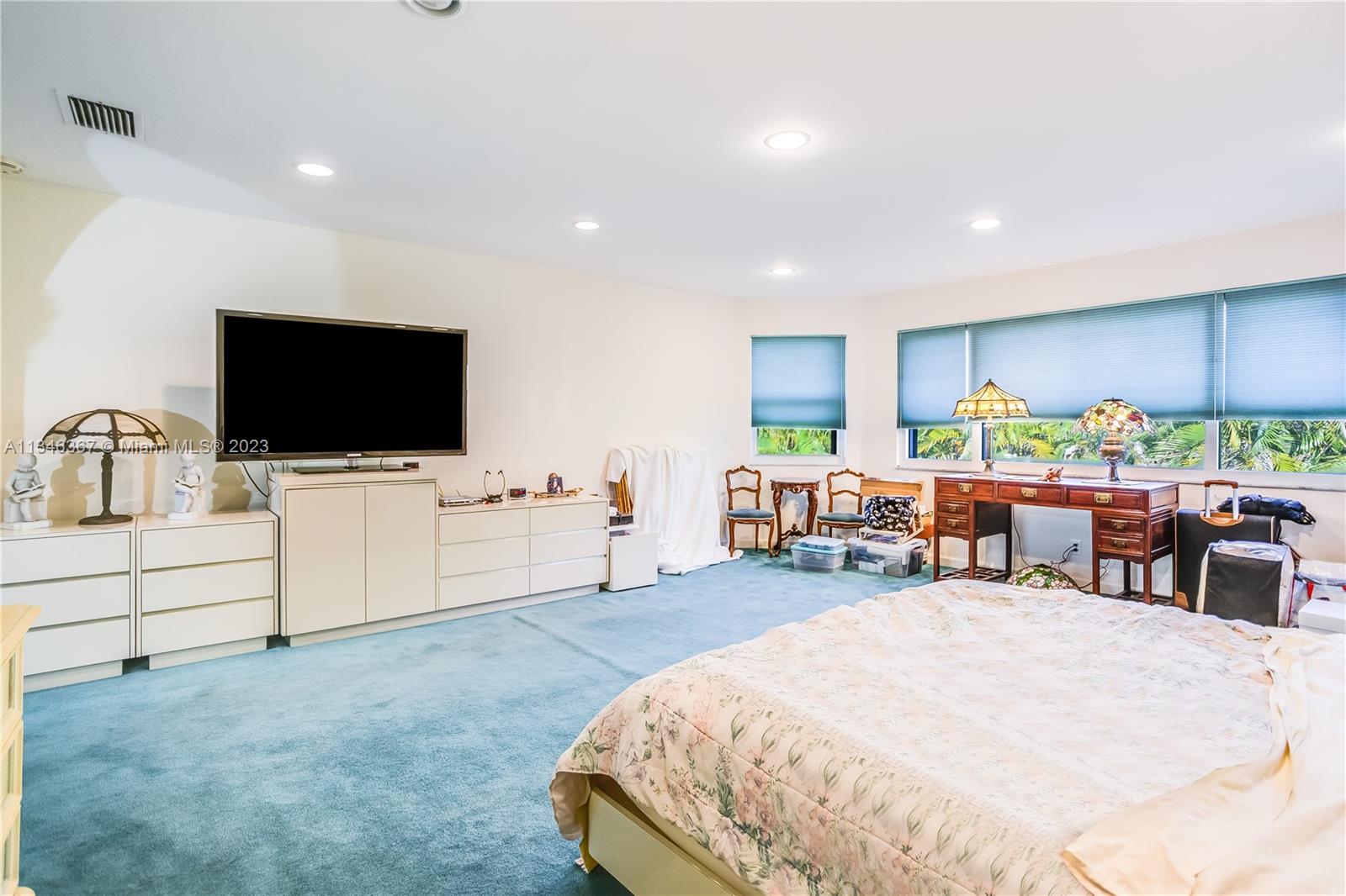 NAUTILUS SUB - Residential