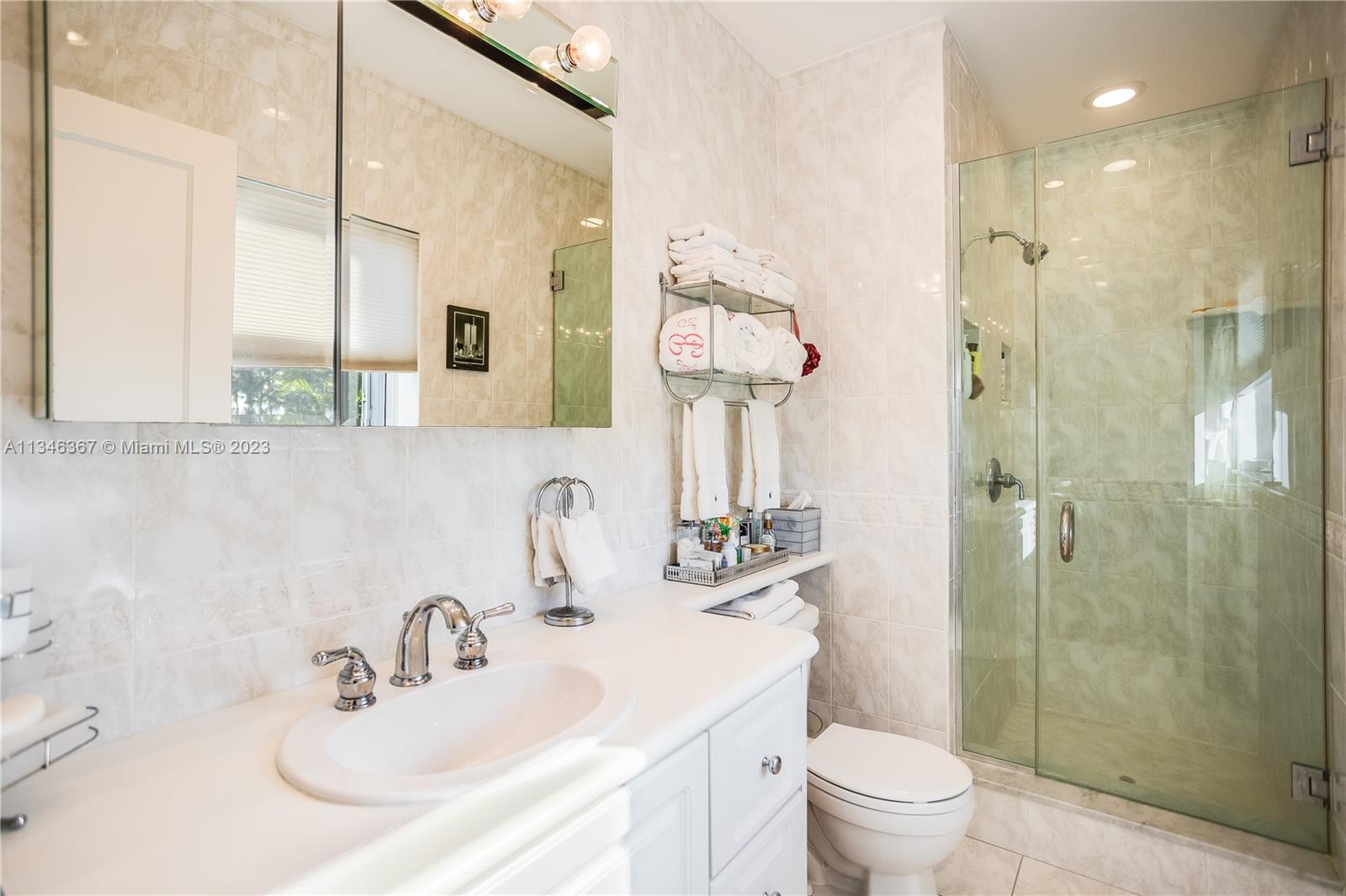 NAUTILUS SUB - Residential