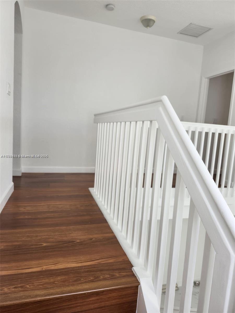 ISLANDS AT DORAL - Residential