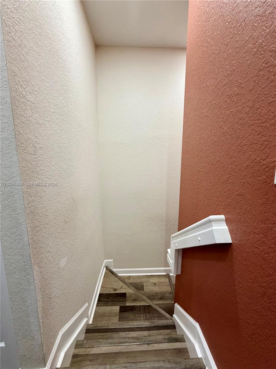 TRELLIS AT BAYSHORE - Residential