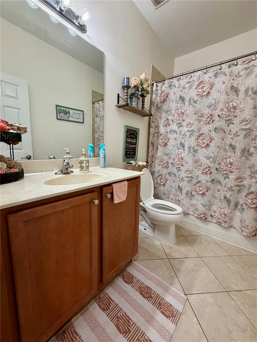 TRELLIS AT BAYSHORE - Residential