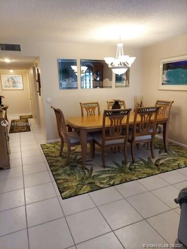 RACQUET CLUB APTS AT BONA - Residential