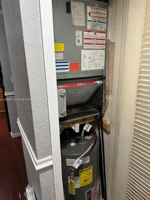 LARGUS CONDO - Residential Lease