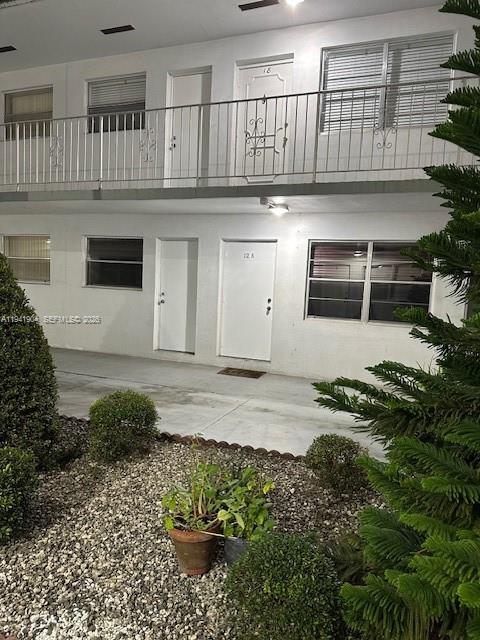 LARGUS CONDO - Residential Lease