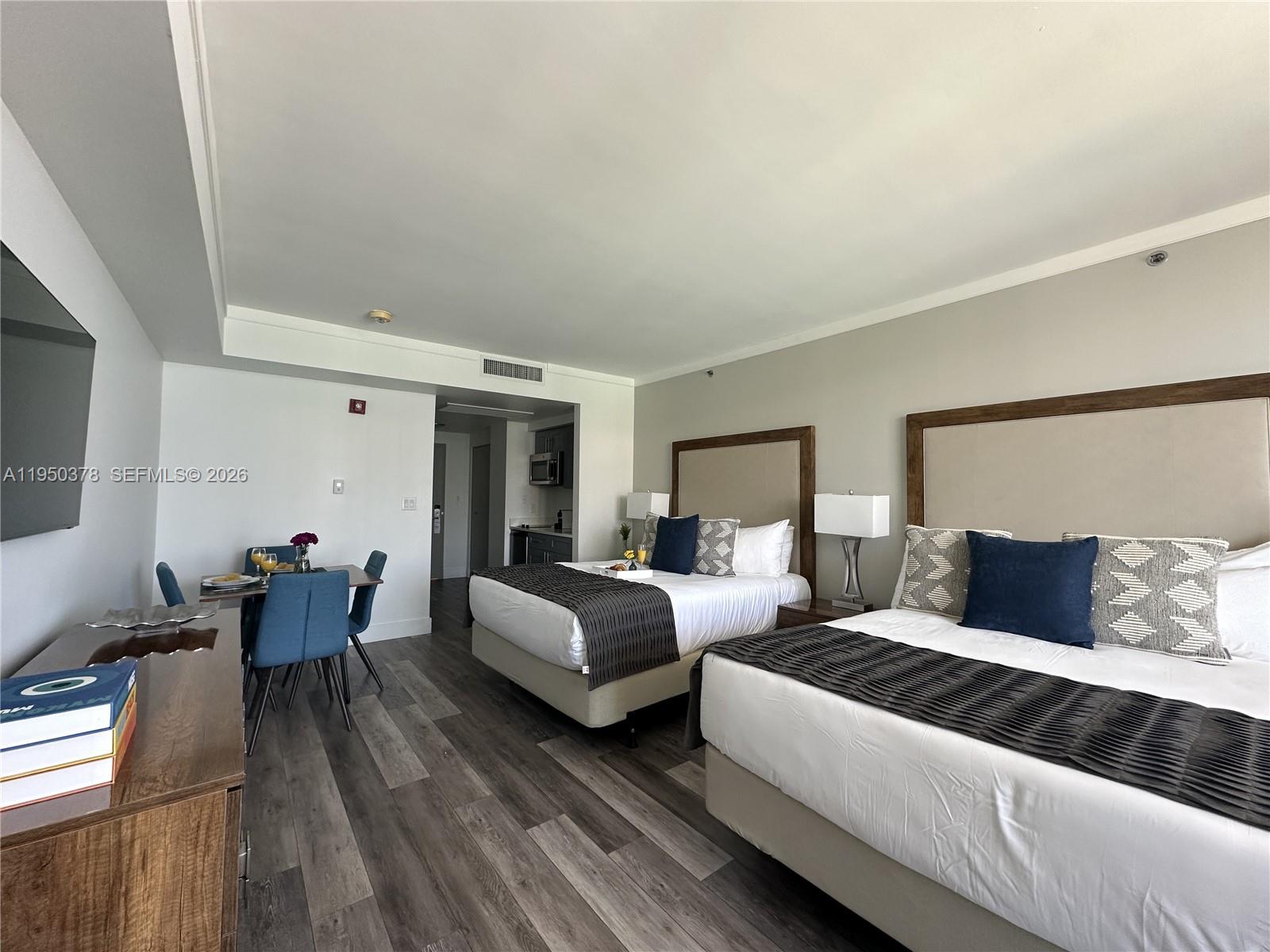 MUTINY PARK CONDO - Residential