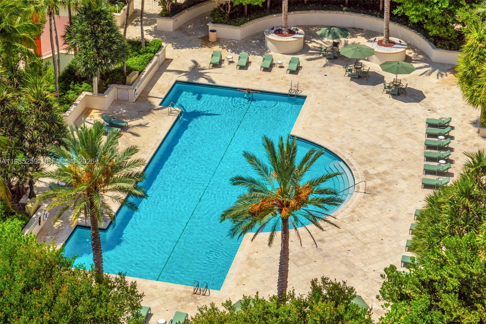 CLUB TOWER THREE CONDO - Residential