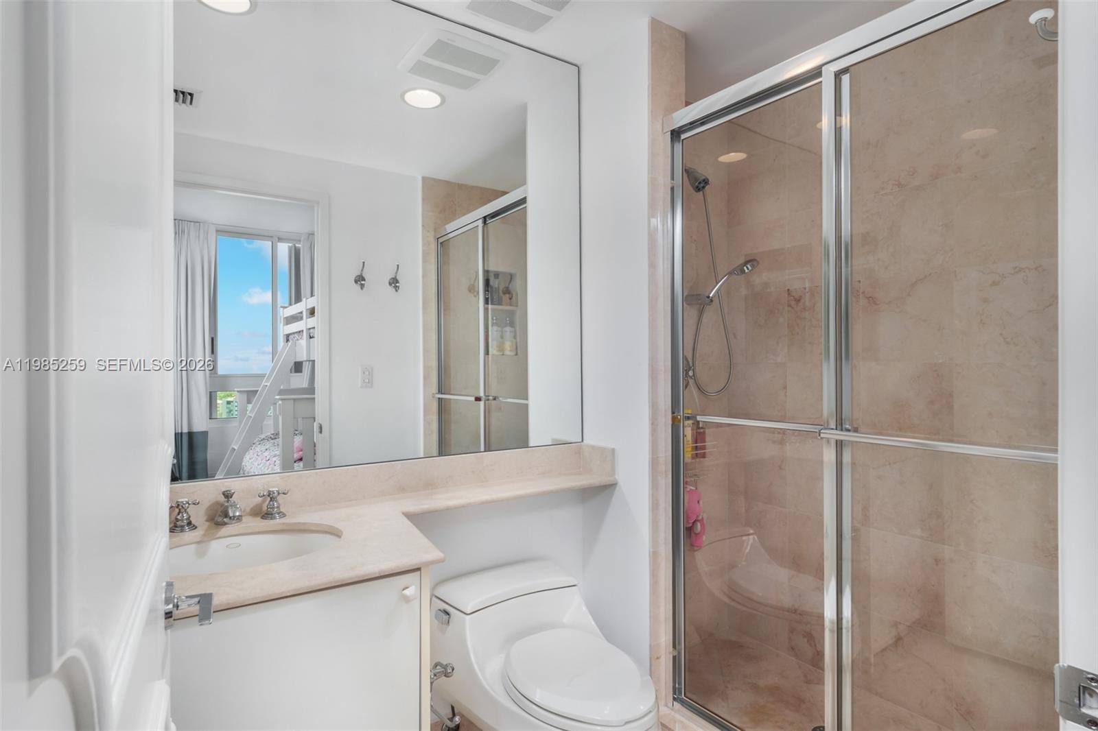 CLUB TOWER THREE CONDO - Residential