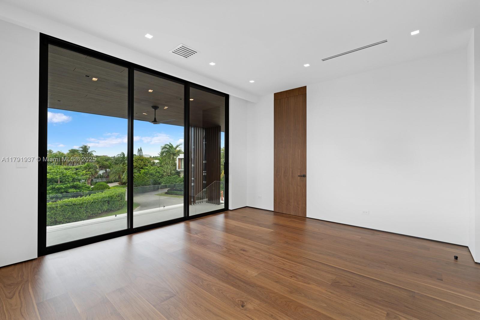 SANS SOUCI ESTS - Residential