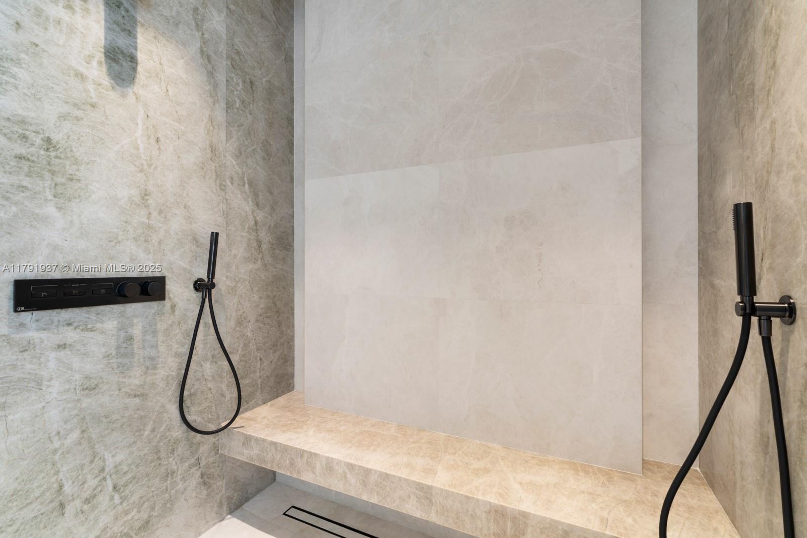 SANS SOUCI ESTS - Residential