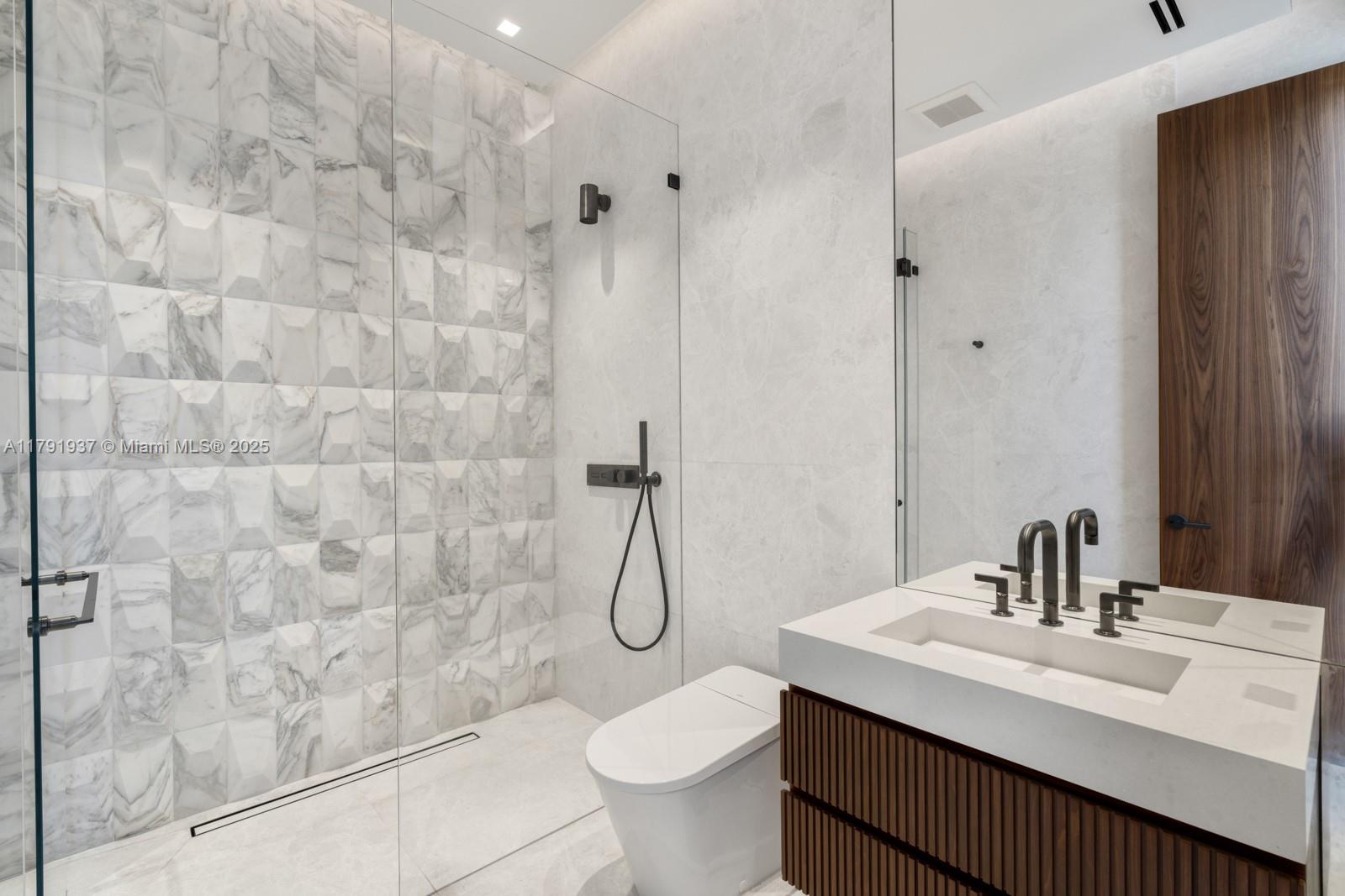 SANS SOUCI ESTS - Residential